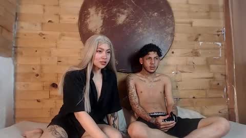  CAMILA Y SEBASTIAN online show from February 10, 3:13 am