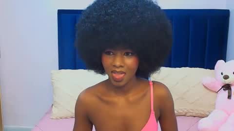 queen online show from March 29, 6:41 pm