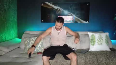 CRHISTIAN online show from February 15, 4:53 am