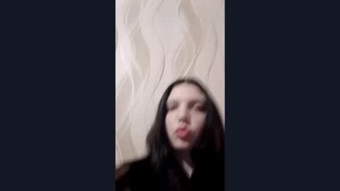 crimson_lady6 online show from April 15, 6:26 pm