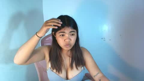 crimson_lily online show from July 9, 12:20 pm