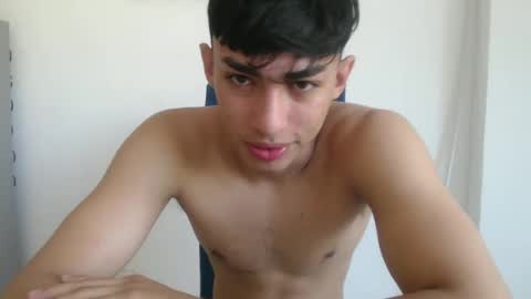 Snapshot of cris1260 chatting on March 4, 2:12 pm Cristian online show from March 4, 2:12 pm