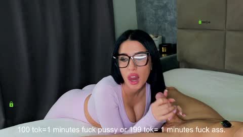 Gold Couple online show from April 10, 4:23 pm