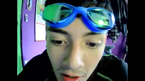 Crisanto online show from May 22, 10:15 pm