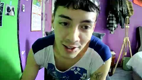 Crisanto online show from May 23, 4:33 pm