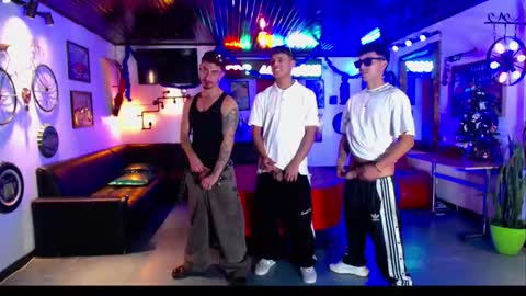 crismens online show from December 20, 8:16 pm