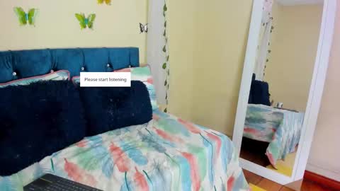 cristal walker online show from September 29, 11:48 am