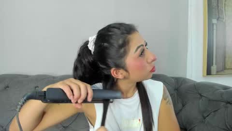 Snapshot of cristel_natt chatting on January 10, 12:15 pm Independent Model online show from January 10, 12:15 pm