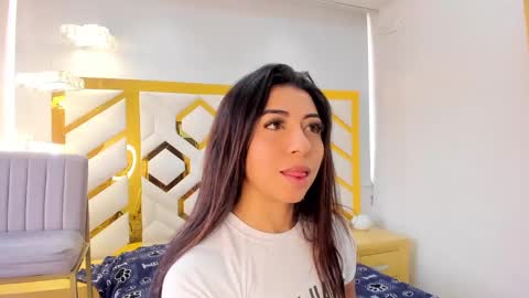 Snapshot of cristel_natt chatting on January 14, 12:24 pm Independent Model online show from January 14, 12:24 pm