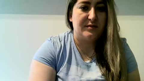 cristina20021991 online show from September 10, 1:44 pm