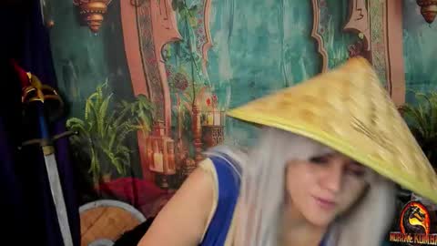 Cristina  online show from February 25, 8:07 pm