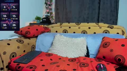 Snapshot of cristofer_hot98 chatting on November 9, 3:05 am Cristofer online show from November 9, 3:05 am