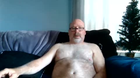 fun guy online show from July 15, 11:59 am