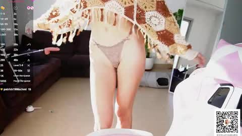 Crystal online show from April 14, 5:08 pm