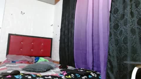 Crystal Blaze online show from February 3, 12:36 am