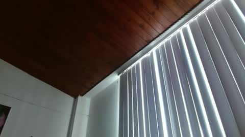 Crystal Blaze online show from April 3, 1:09 pm