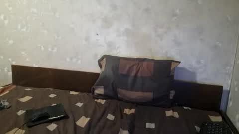 Crystallax online show from December 17, 12:05 am