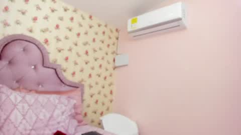 Milf Latina online show from July 15, 1:27 pm