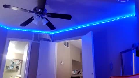 crystalbarbie214 online show from April 6, 3:48 am