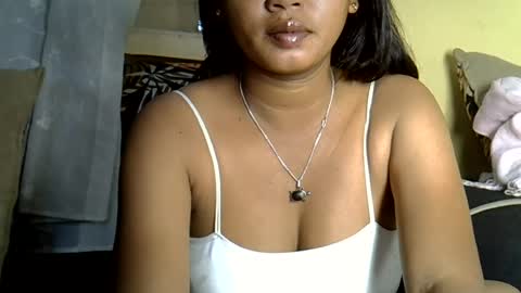 Snapshot of crystalbellax chatting on July 14, 10:54 am crystalbellax online show from July 14, 10:54 am