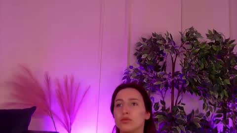 Snapshot of crystallred chatting on January 13, 5:24 am crystallred online show from January 13, 5:24 am