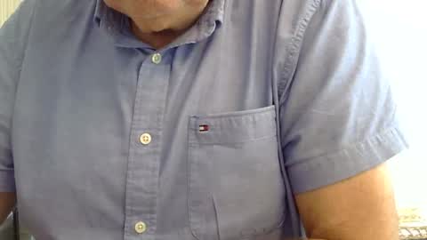 Snapshot of cttravelguy chatting on April 15, 5:42 pm cttravelguy online show from April 15, 5:42 pm