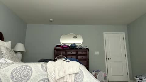 Cubantooo online show from June 3, 2:08 pm