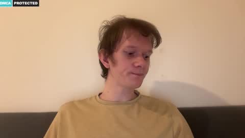 Snapshot of cube93 chatting on February 21, 10:33 pm cube93 online show from February 21, 10:33 pm