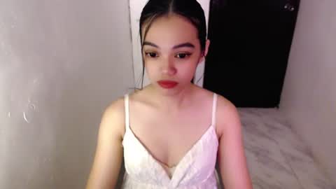 cuddlepunk_bubble online show from June 20, 6:33 pm