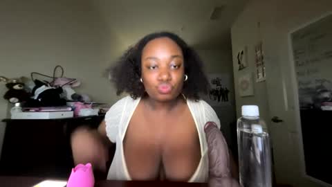 cutiecamgirl 3 online show from May 10, 10:37 pm