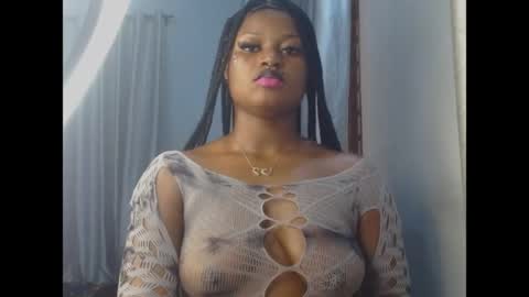 Snapshot of cum_ebony_petitxx chatting on July 6, 6:54 am cath online show from July 6, 6:54 am