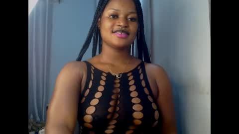 Snapshot of cum_ebony_petitxx chatting on July 16, 6:52 am cath online show from July 16, 6:52 am