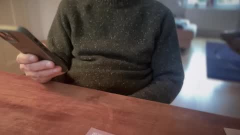 Snapshot of cumminglater chatting on January 12, 9:47 am cumminglater online show from January 12, 9:47 am