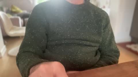 Snapshot of cumminglater chatting on February 16, 2:02 pm cumminglater online show from February 16, 2:02 pm