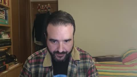 curiosillo1983 online show from November 4, 3:55 pm