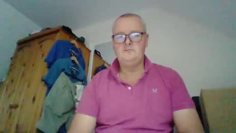 curiousax77 online show from October 20, 8:37 am