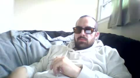 curiouser_guy online show from May 25, 4:46 pm