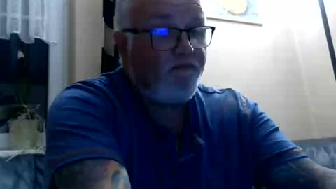 Snapshot of curtus14 chatting on July 10, 9:06 pm curtus14 online show from July 10, 9:06 pm