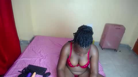 curvey_goddes online show from March 1, 3:30 am