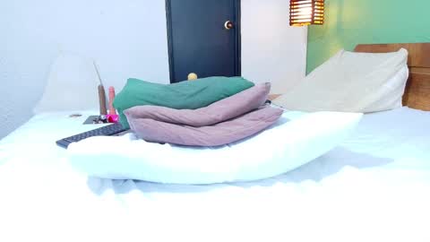 Danna online show from February 12, 11:51 pm