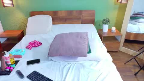 Danna online show from October 28, 1:03 pm