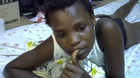 cute_aliyah online show from May 20, 11:44 pm