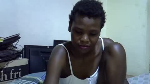 cute_aliyah online show from May 24, 1:38 pm