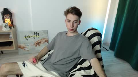 Im Brian online show from October 26, 3:18 pm