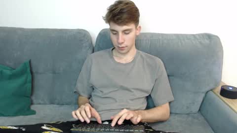 Im Brian online show from October 27, 3:49 pm