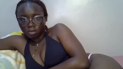 daddysdoll online show from April 8, 7:25 pm