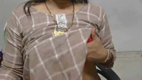 kashmira online show from February 17, 4:13 pm