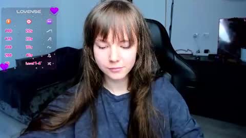 Emily online show from July 8, 8:30 am
