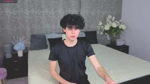 Mike online show from December 4, 5:32 pm