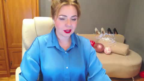 cute_phoenix online show from April 25, 5:54 pm